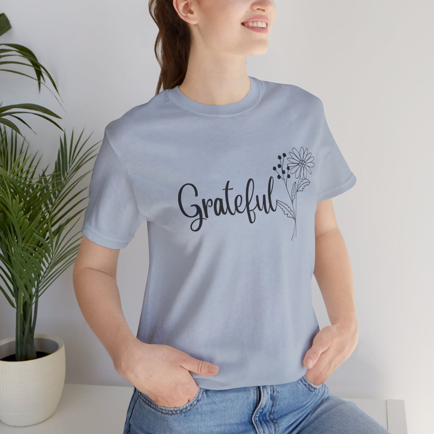 Grateful Inspirational Christian T-Shirt with Religious Graphics Ideal Religious Gift Ideas for Women