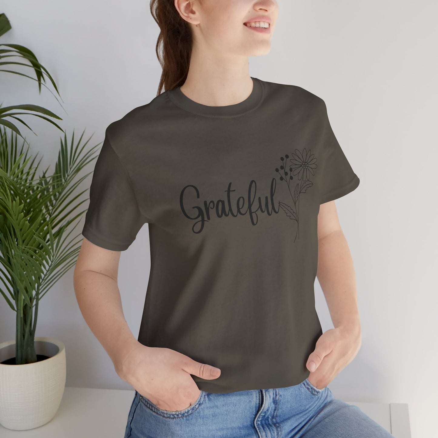 Grateful Inspirational Christian T-Shirt with Religious Graphics Ideal Religious Gift Ideas for Women