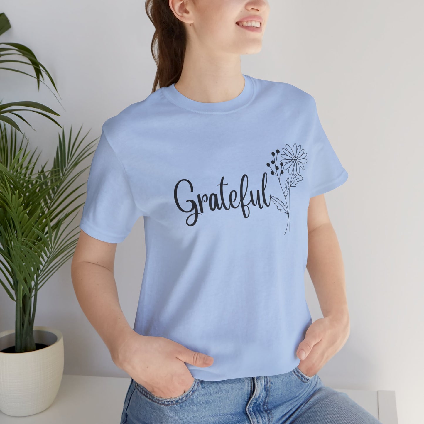 Grateful Inspirational Christian T-Shirt with Religious Graphics Ideal Religious Gift Ideas for Women